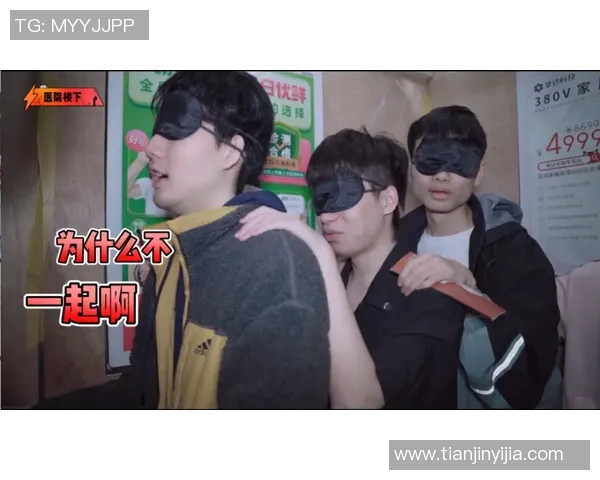 足球宝贝与球星之间的默契配合与幕后故事揭秘