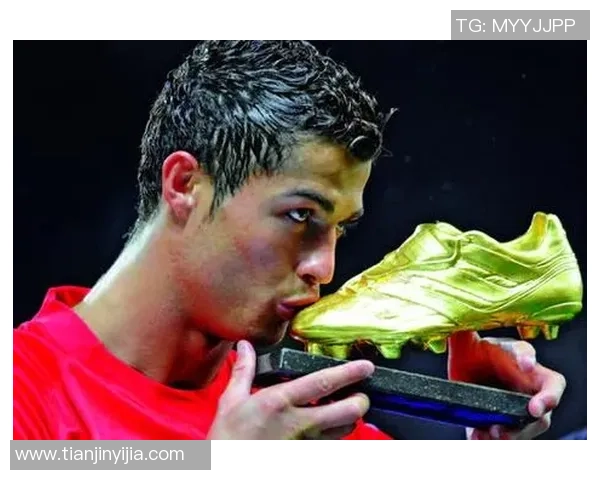 各大足球巨星技术特点与成就对比分析 谁是当今足坛真正的王者